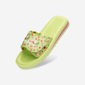 K25SS-100-001-18-1 Klapki Kwiatki zielone_B2B_02.png
