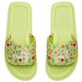 K25SS-100-001-18-1 Klapki Kwiatki zielone_B2B_01.png